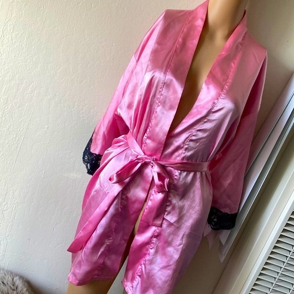 Frederick's of Hollywood Intimates & Sleepwear Fredricks Of